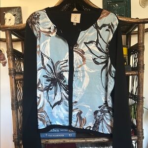 Sioni Elegant Black Cardigan